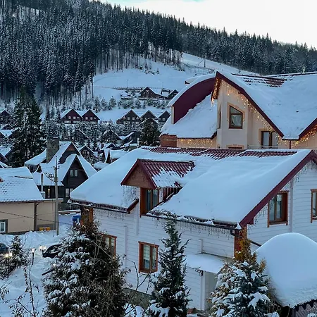 Casa de hóspedes U Halyny Sunrise Bukovel