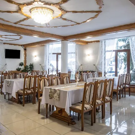 U Halyny Sunrise Vendégház 3*