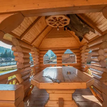 U Halyny Sunrise Pensión Bukovel